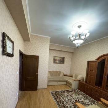 Сдается Многокомнатная квартира, 70 м²