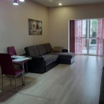 Сдается 1-комнатная квартира, 43 м²