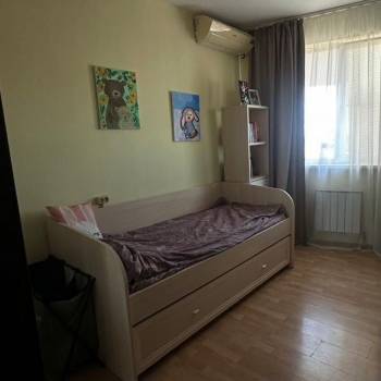 Сдается Многокомнатная квартира, 70 м²