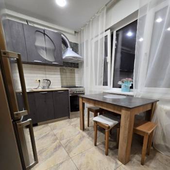 Сдается 2-х комнатная квартира, 55 м²
