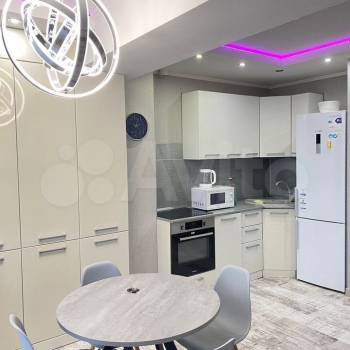 Сдается 1-комнатная квартира, 41 м²