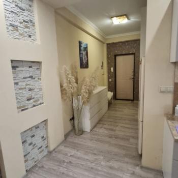 Продается 1-комнатная квартира, 51 м²