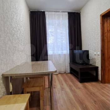 Сдается Многокомнатная квартира, 50 м²