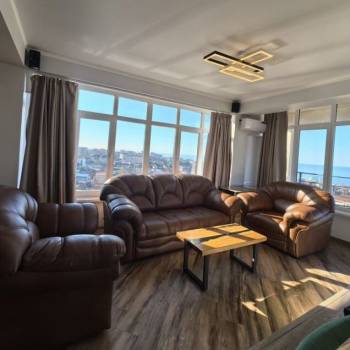 Продается 2-х комнатная квартира, 64 м²