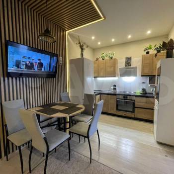 Сдается Многокомнатная квартира, 60 м²