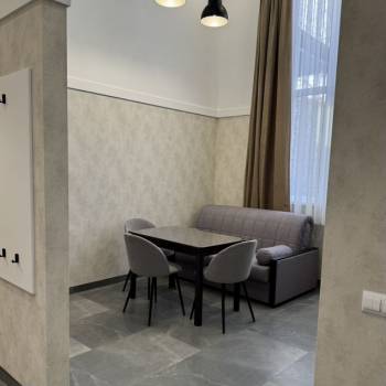 Сдается Многокомнатная квартира, 60 м²