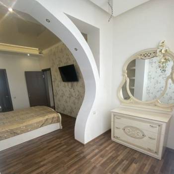 Сдается 2-х комнатная квартира, 79,6 м²