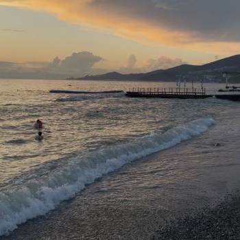 Продается 1-комнатная квартира, 37 м²