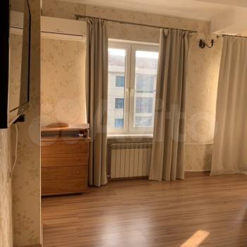 Сдается Многокомнатная квартира, 80 м²