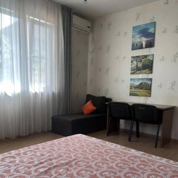 Сдается 1-комнатная квартира, 40 м²