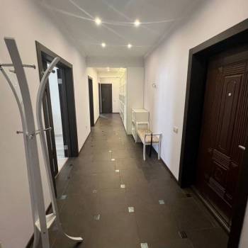 Сдается Многокомнатная квартира, 82,7 м²