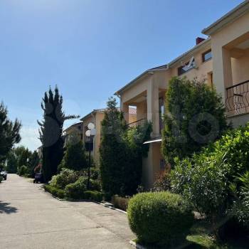 Сдается Дом, 200 м²