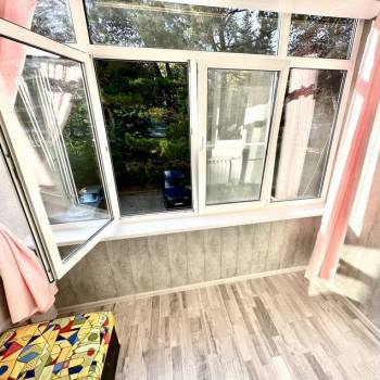 Продается 1-комнатная квартира, 35 м²