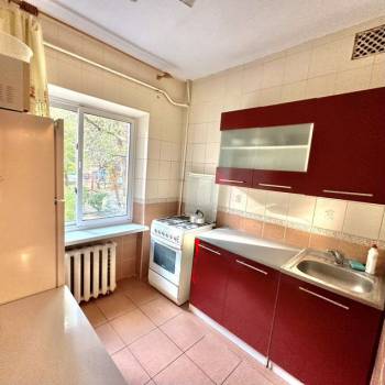 Продается 1-комнатная квартира, 35 м²