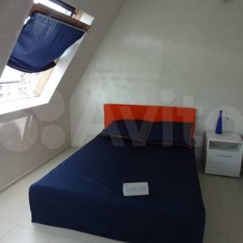 Продается 1-комнатная квартира, 112,5 м²