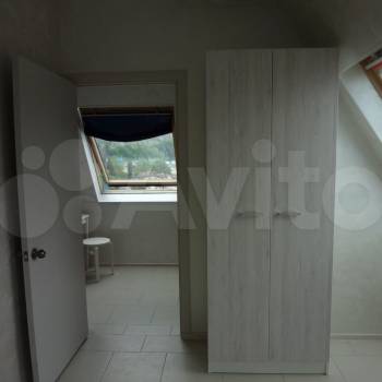 Продается 1-комнатная квартира, 112,5 м²