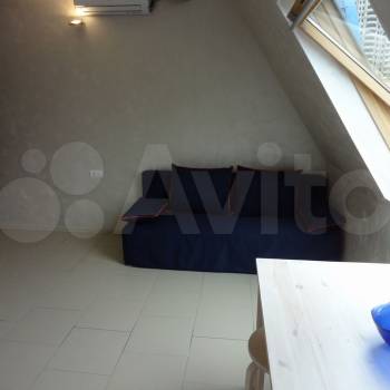 Продается 1-комнатная квартира, 112,5 м²