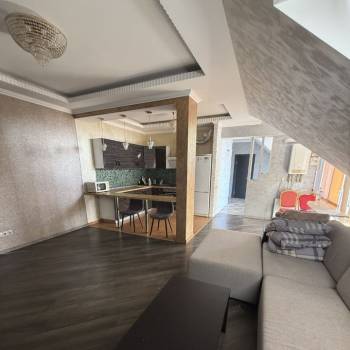 Продается 2-х комнатная квартира, 73,6 м²