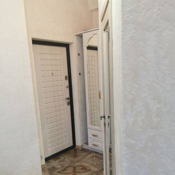 Продается 1-комнатная квартира, 38 м²