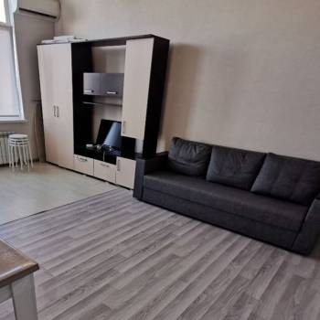 Сдается 1-комнатная квартира, 35 м²