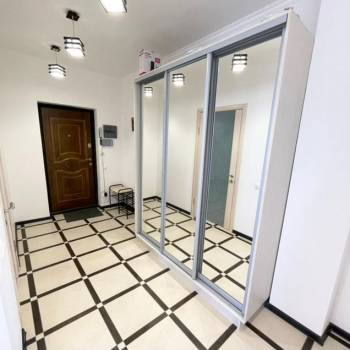 Продается 2-х комнатная квартира, 53 м²