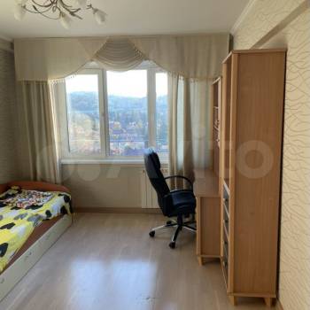 Сдается Многокомнатная квартира, 75 м²