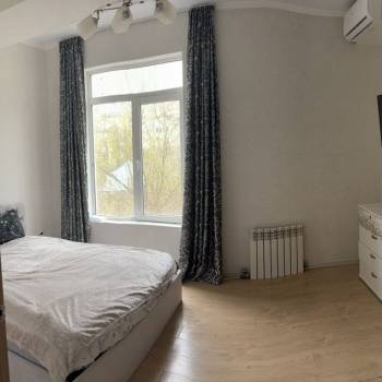 Продается 2-х комнатная квартира, 57 м²