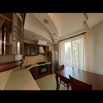 Продается 2-х комнатная квартира, 65 м²