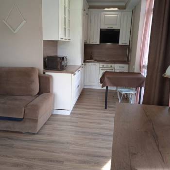 Продается 1-комнатная квартира, 38 м²