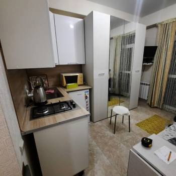 Продается 1-комнатная квартира, 16,6 м²