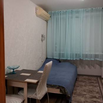 Продается 1-комнатная квартира, 12 м²