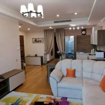 Продается 2-х комнатная квартира, 60 м²