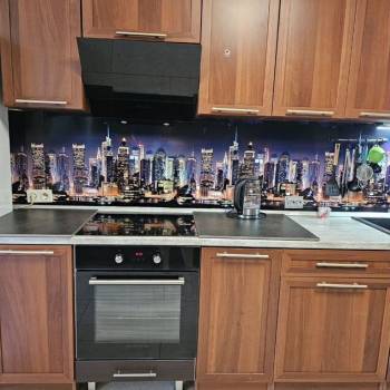 Сдается 1-комнатная квартира, 60,6 м²