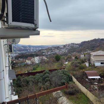 Продается 1-комнатная квартира, 35 м²