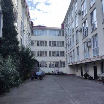 Продается 1-комнатная квартира, 35 м²