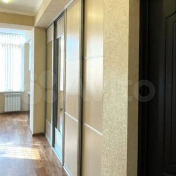 Продается 1-комнатная квартира, 41 м²