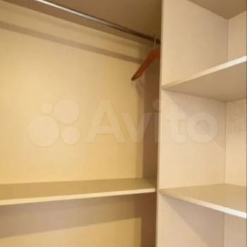 Продается 1-комнатная квартира, 41 м²