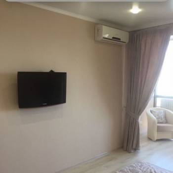 Сдается 1-комнатная квартира, 50 м²