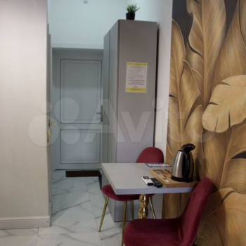 Продается 1-комнатная квартира, 14,8 м²