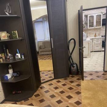 Продается 1-комнатная квартира, 50 м²