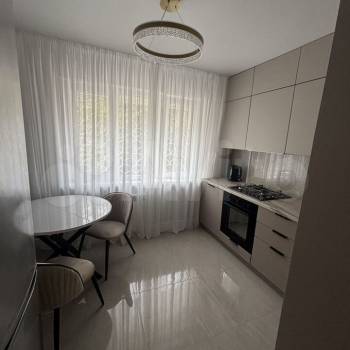 Сдается 2-х комнатная квартира, 53 м²