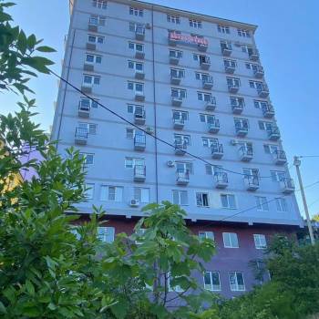 Продается 1-комнатная квартира, 46 м²