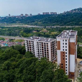 Продается 1-комнатная квартира, 44 м²