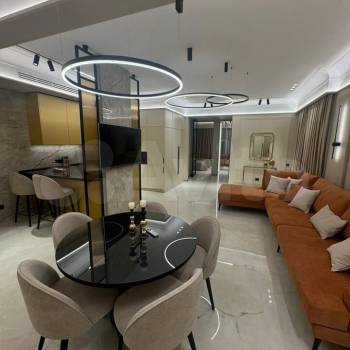 Сдается Многокомнатная квартира, 95 м²