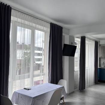 Сдается 1-комнатная квартира, 42 м²