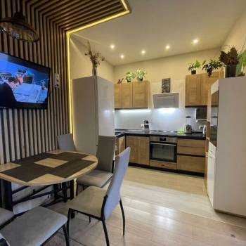 Продается 3-х комнатная квартира, 47,8 м²