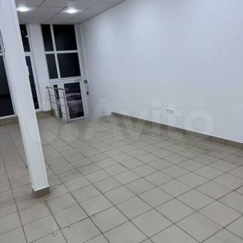 Сдается Нежилое помещение, 42 м²