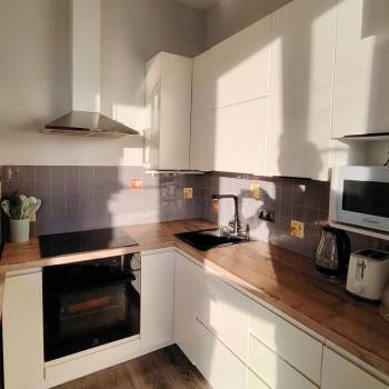 Продается 1-комнатная квартира, 45,5 м²