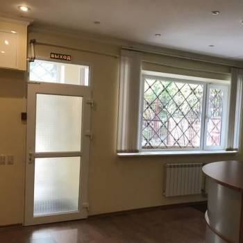 Сдается Нежилое помещение, 126 м²