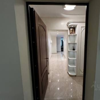 Продается Многокомнатная квартира, 170 м²